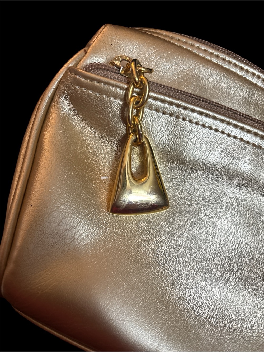 🎉BOGO 1/2 🎉 Giani Bernini Metallic Gold Knot Strap Crossbody - Picture 7 of 8
